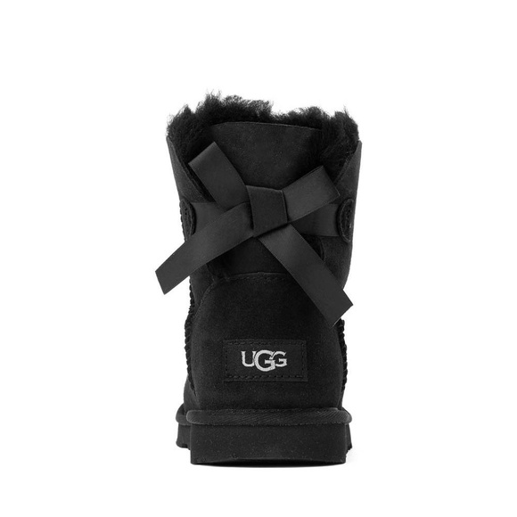 UGG Kids Mini Bailey Bow II in Black Suede. 1017397K - Picture 5 of 6